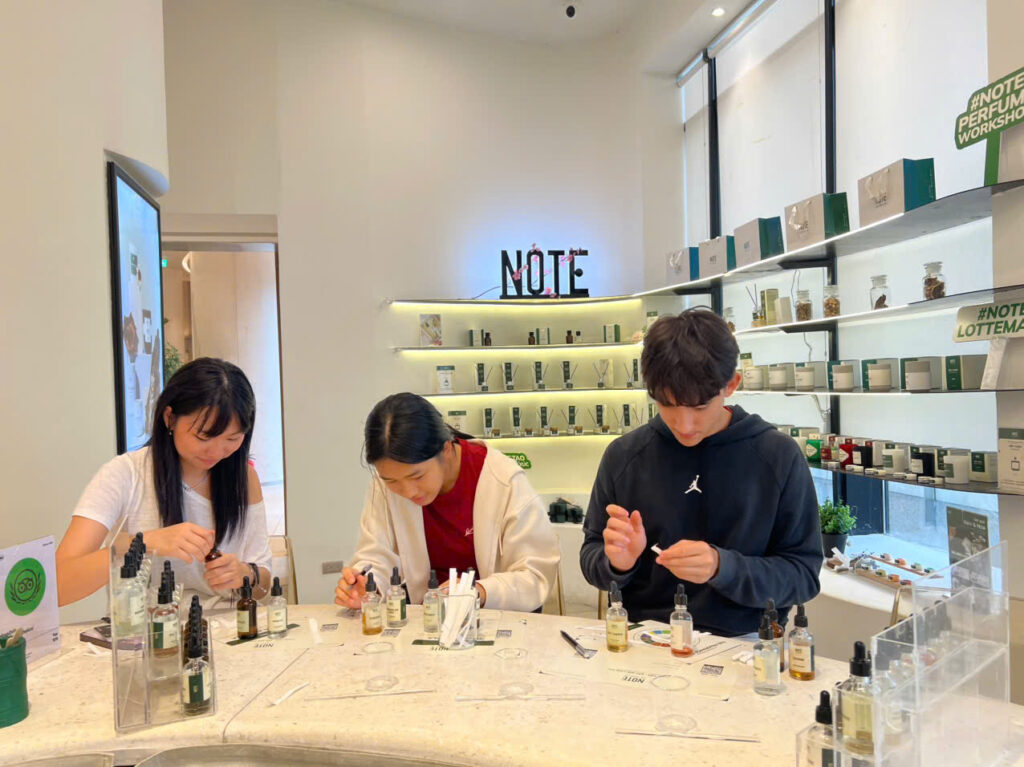 Không gian workshop, workshop nước hoa, nước hoa DIY, NOTE – The Scent Lab