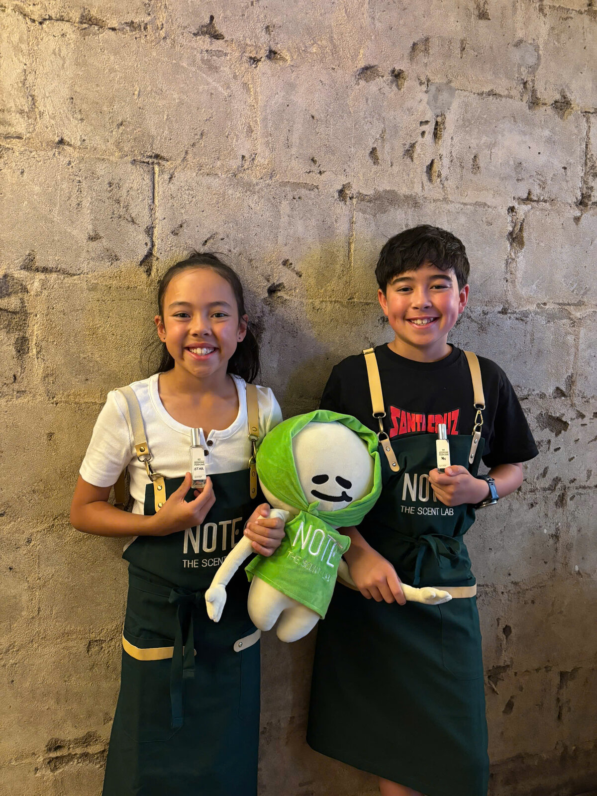 Kỷ Niệm Đặc Biệt: Cùng Tạo Chai Nước Hoa Chung Cho 2 Người